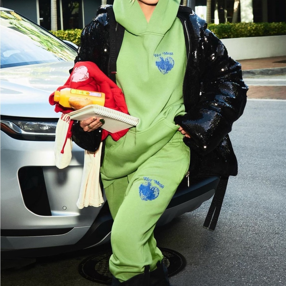 Hot Mess with Alix Earl Green Sweatpants Size S